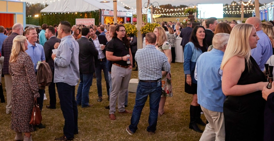 Attendees at a past Share the Magic event raised funds for charities that focus on children, wellness and bridging the digital divide. (Photo/TD Synnex)